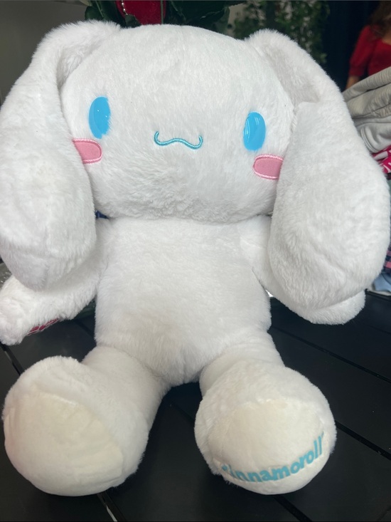 Sanrio Other - Sanrio Cinnamoroll Plush - White with Blue Eyes & Pink Cheeks